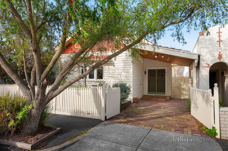 10 Dunstan Avenue Brunswick 3056