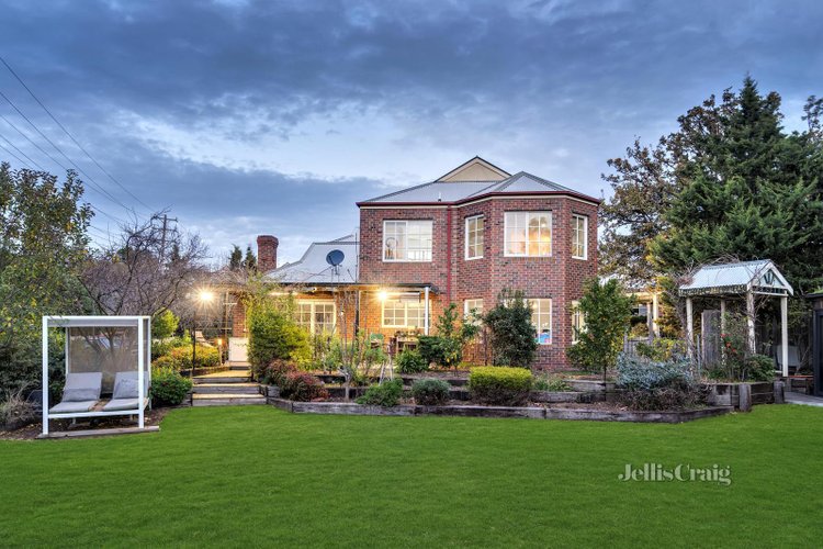 10 Eric Street Essendon 3040