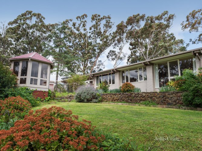10 Eumeralla Avenue Templestowe Lower 3107