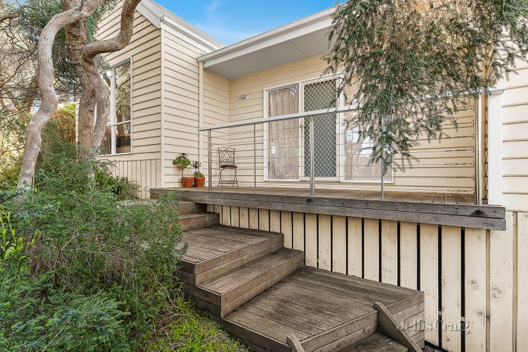 10 Geoffrey Street Blairgowrie 3942