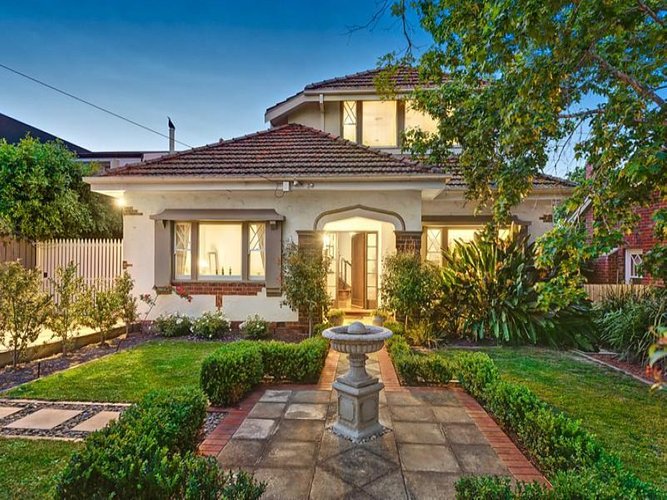 10 Gowar Avenue Camberwell 3124