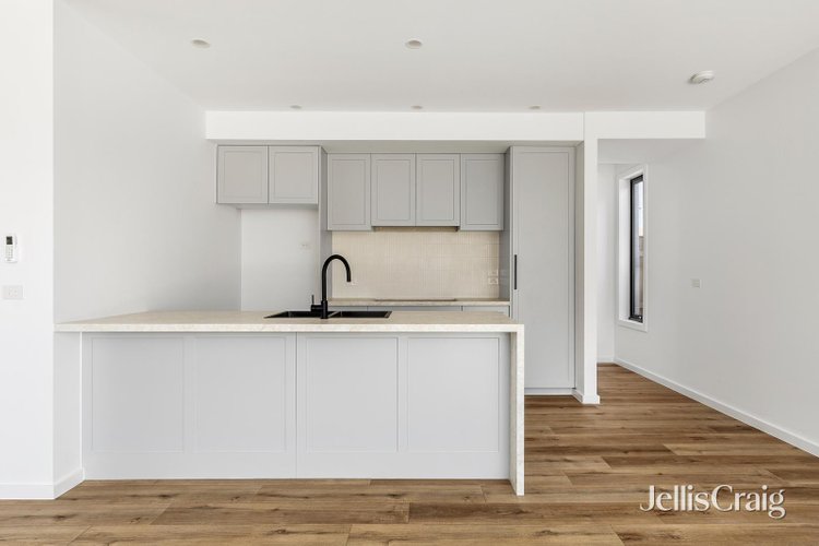 10 Harrison Lane Kingsville 3012