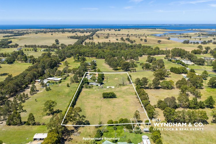 10 Hazeldene Crescent, Nicholson