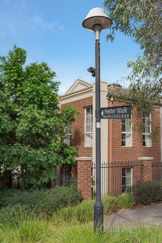 10 Hester Walk Macleod 3085
