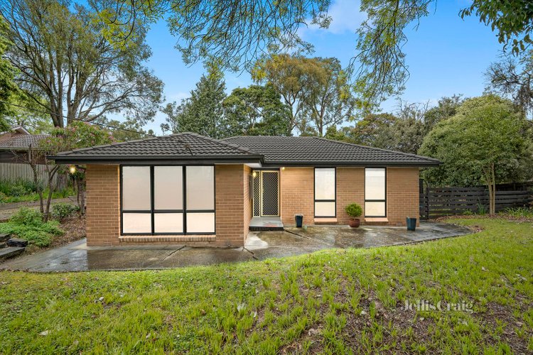 10 Hilltop Crescent Mount Evelyn 3796