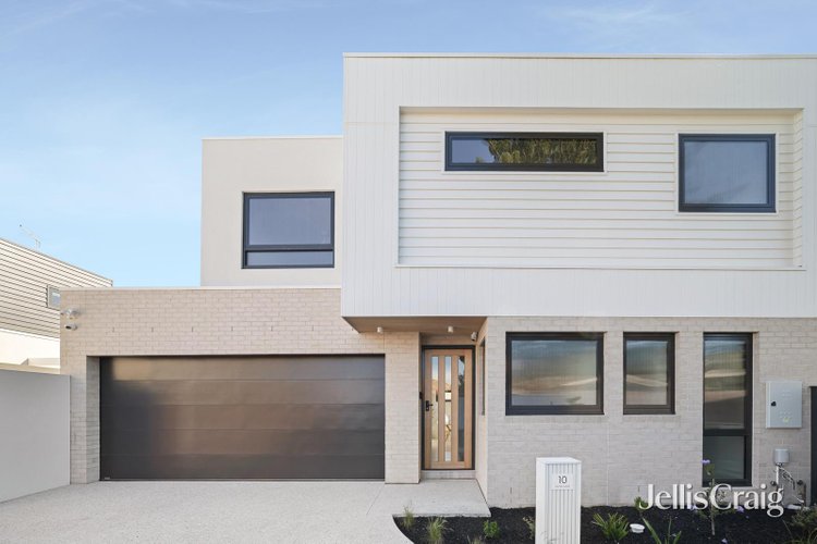 10 Hunter Lane Bonbeach 3196