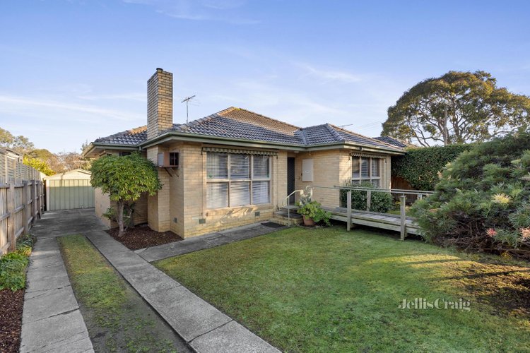 10 Indra Road Blackburn South 3130