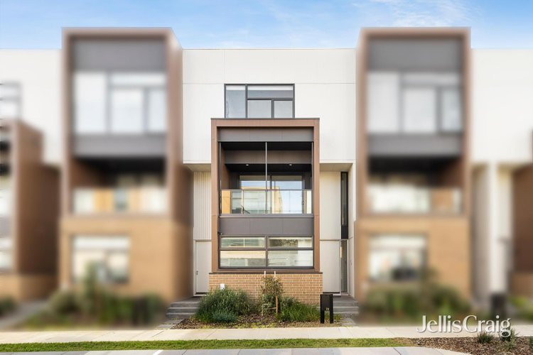 10 Jasmine Circuit Glen Waverley 3150