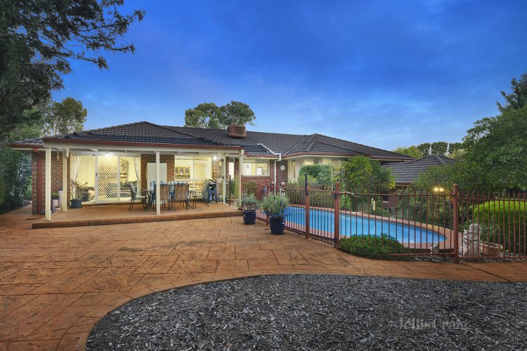 10 Jodie Court Diamond Creek 3089