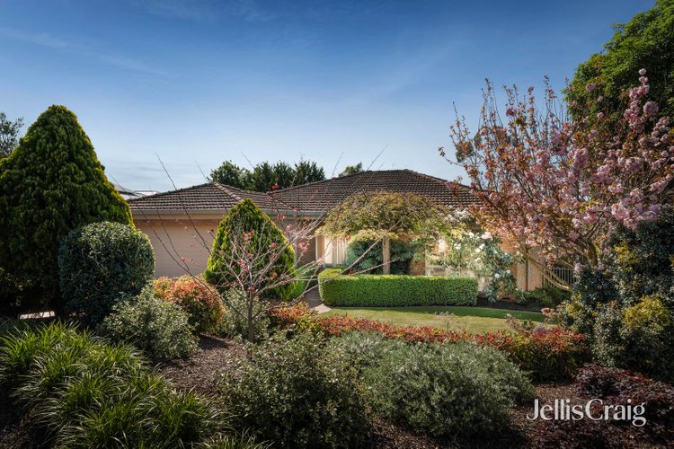 10 Kate Charlesworth Place Croydon Hills 3136
