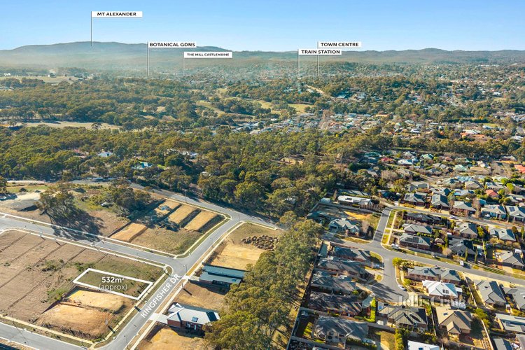 10 Kingfisher Drive Mckenzie Hill 3451