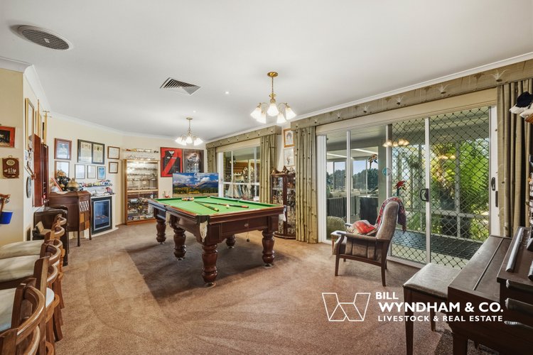 10 Lake Bunga Beach Road, Lakes Entrance