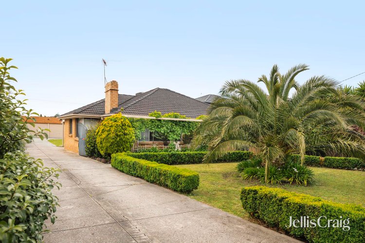 10 Lawley Street Reservoir 3073