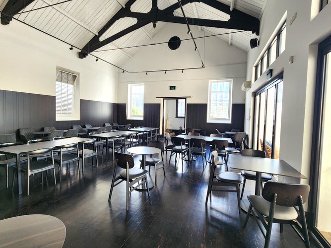 10 Little Ryrie Street  Geelong 3220
