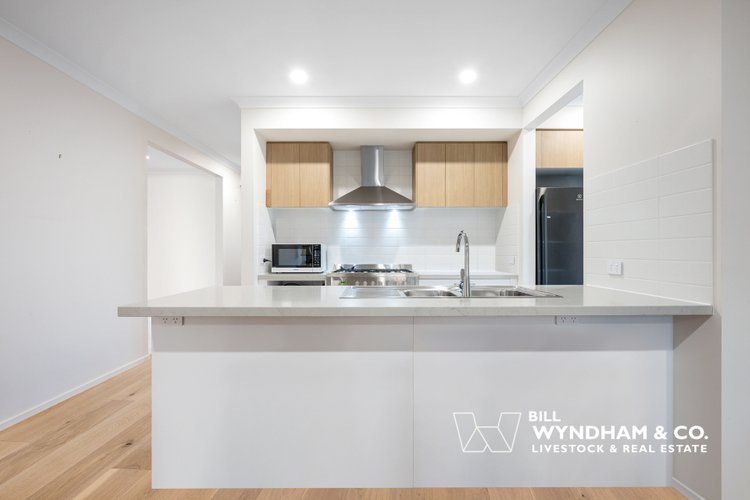 10 Lomandra Boulevard, Lucknow