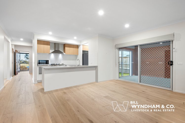 10 Lomandra Boulevard, Lucknow