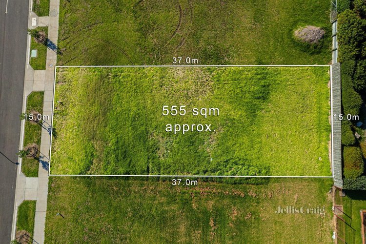 10 Longfin Crescent San Remo 3925