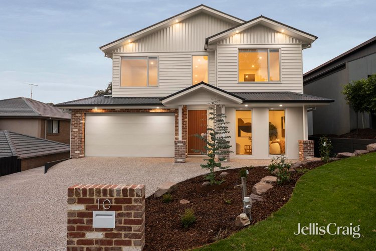 10 Magenta Rise Diamond Creek 3089