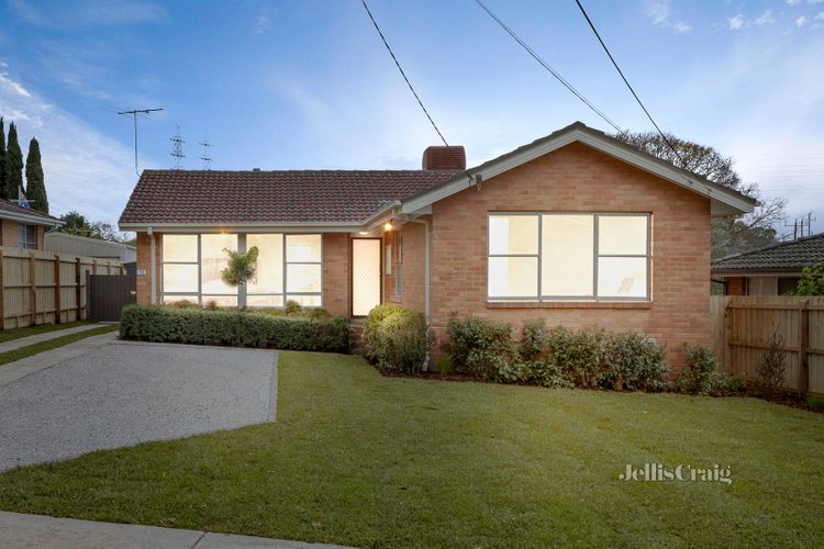 10 Mayling Court Watsonia 3087