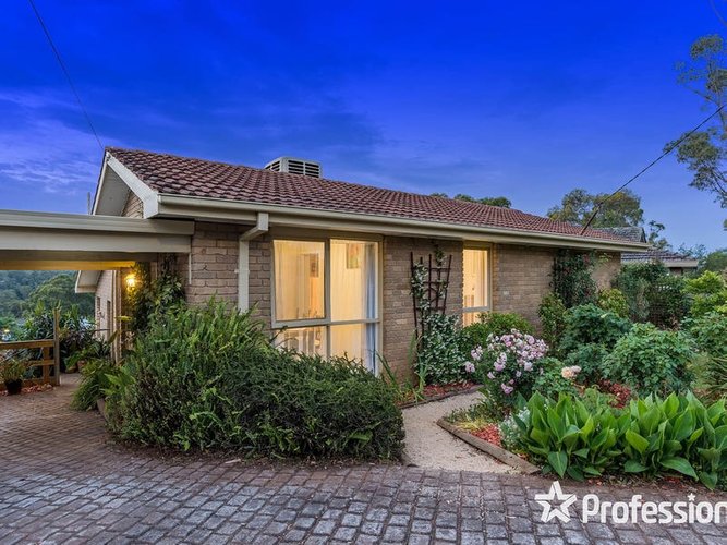 10 Meadow Court Wandin North 3139