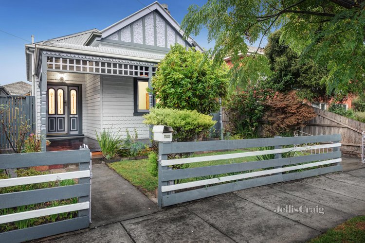 10 Melbourne Street Murrumbeena 3163