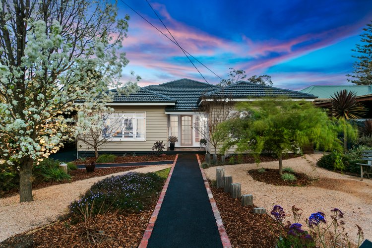 10 Mitta Street Box Hill North 3129