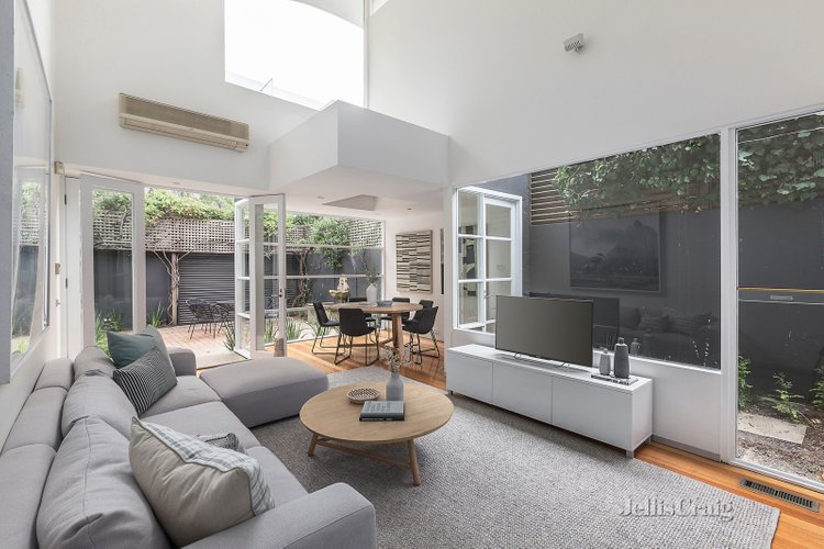 10 Moorhouse Street Richmond 3121