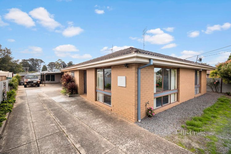 10 Olive Street Wendouree 3355
