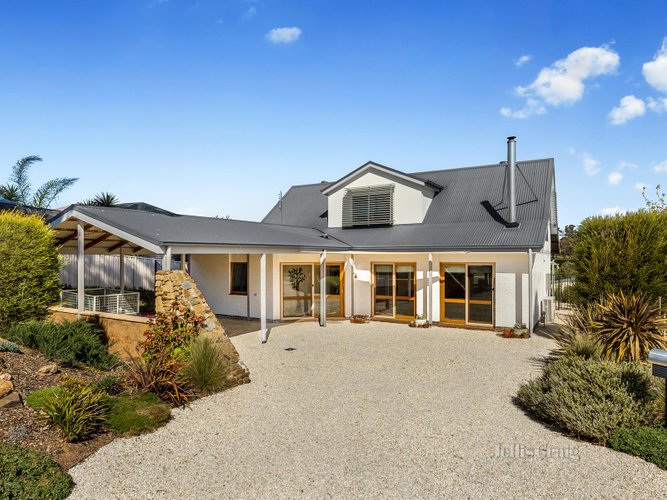 10 Phyllis Crescent Mckenzie Hill 3451