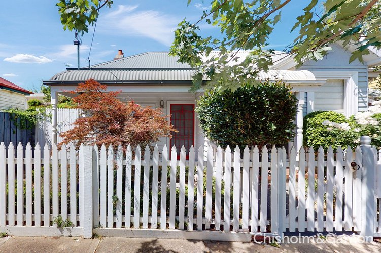 10 Phyllis Street Elwood 3184