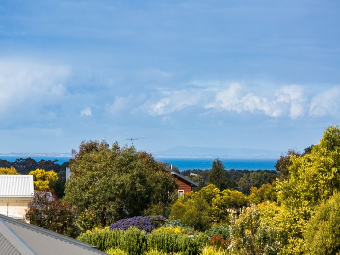 10 Port Phillip Court, Torquay