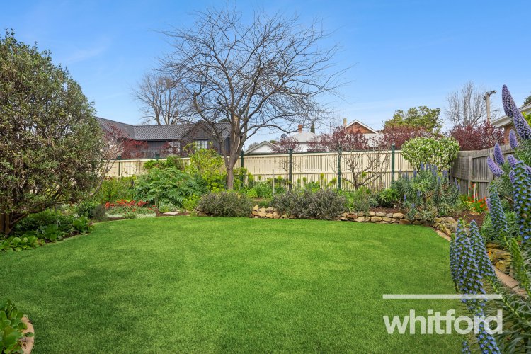 10 Queens Road, Newtown