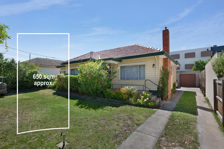 10 Railway Crescent Bentleigh 3204