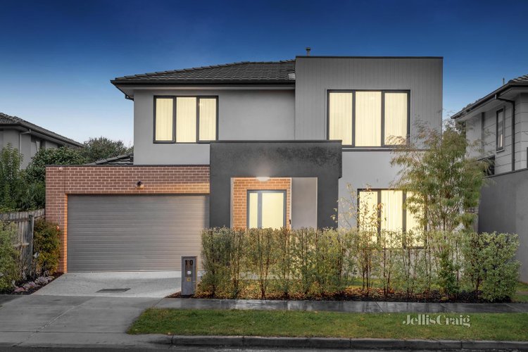 10 Rowallan Court Doncaster East 3109
