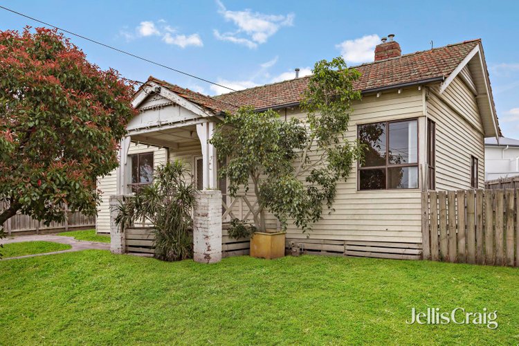 10 Royal Avenue Essendon North 3041