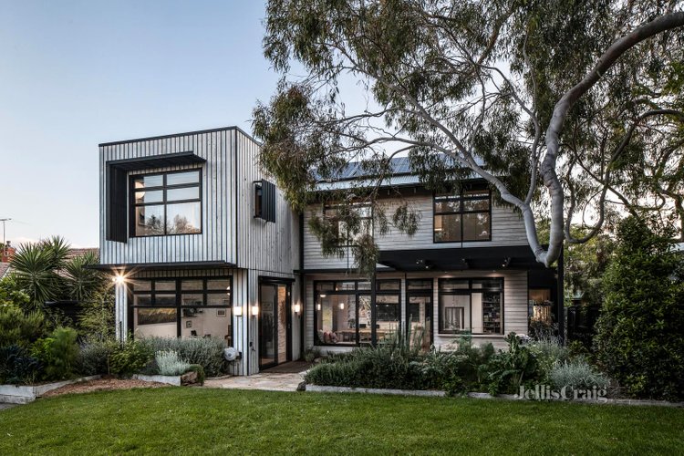 10 St Gothards Road Alphington 3078