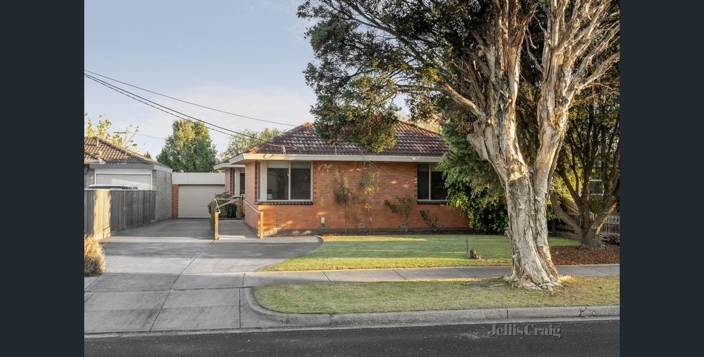 10 Sycamore Avenue Mentone 3194
