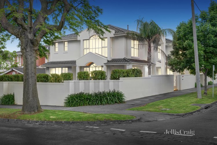 10 Thomas Street Kew 3101