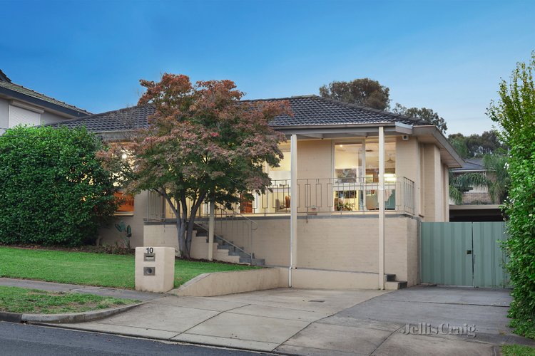 10 Vincent Court Greensborough 3088