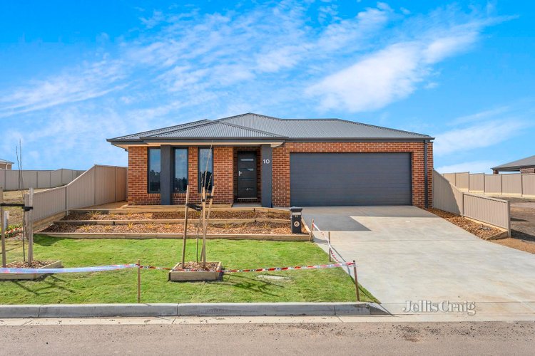 10 White Gum Way Winter Valley 3358