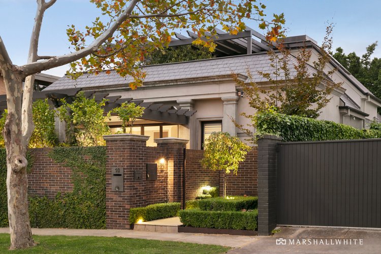 10 Woorigoleen Road