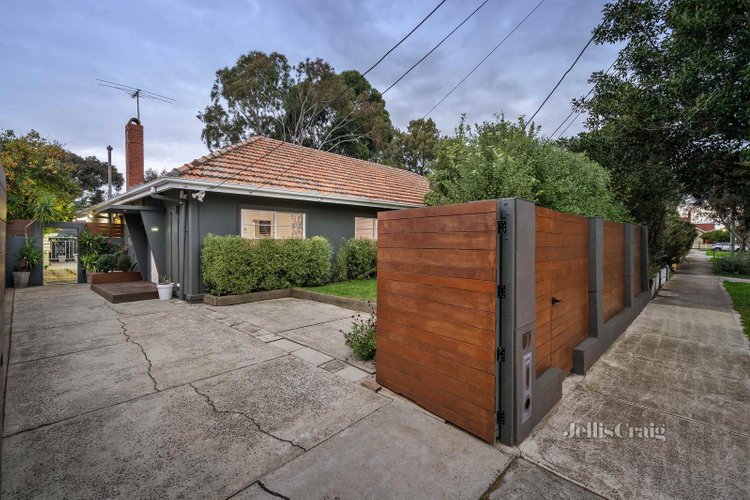 10 Yarrabin Street Brunswick West 3055