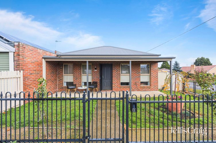 100 Larter Street  Golden Point 3350