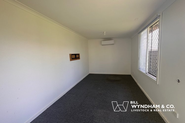 100 Newlands Drive, Paynesville