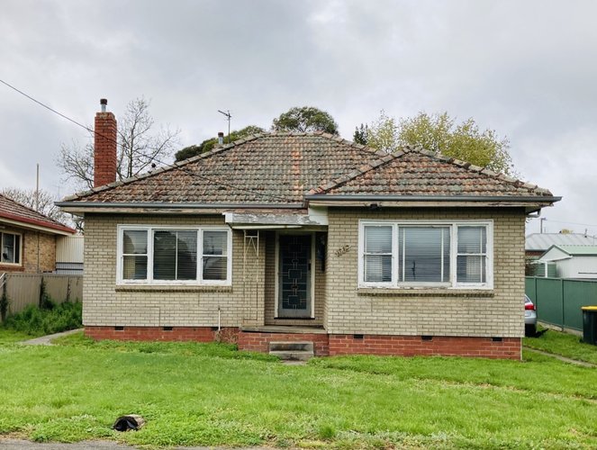 1002 Armstrong Street North Ballarat North 3350