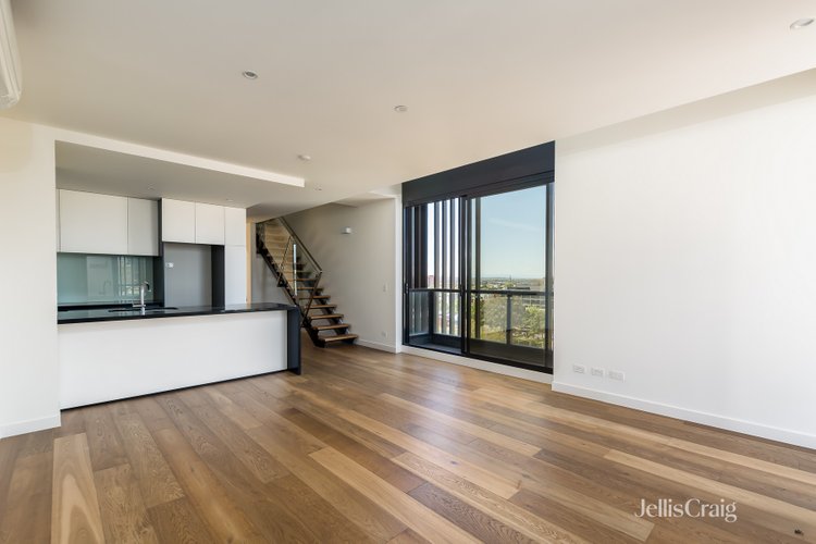 1005/123 Pelham Street Carlton 3053