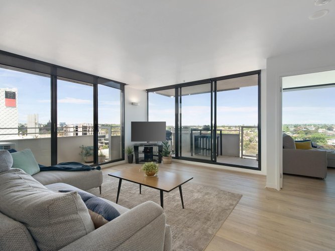 1006 377 Burwood Road Hawthorn 3122