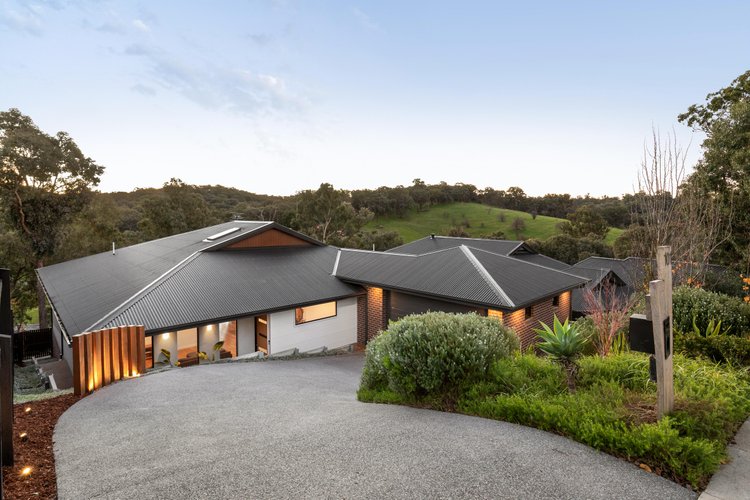 101 Everleigh Drive  Diamond Creek 3089