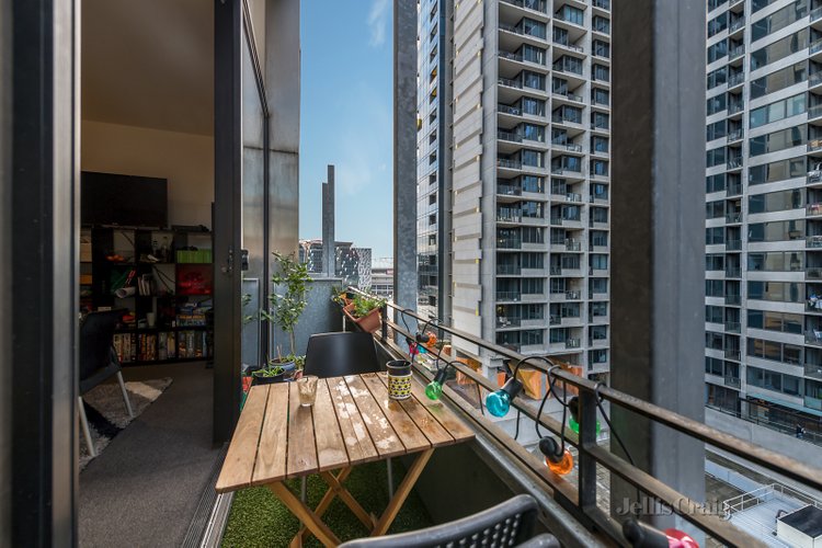 1010/639 Little Bourke Street Melbourne 3000
