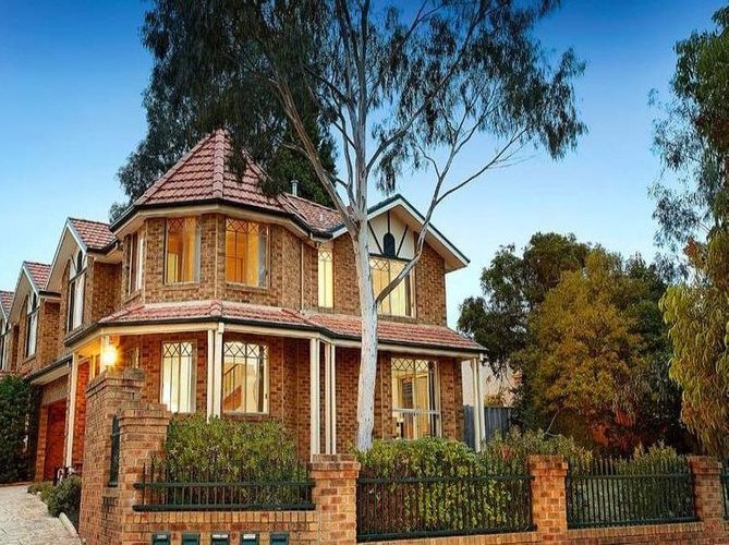 10/1236 Old Burke Road Kew East 3102